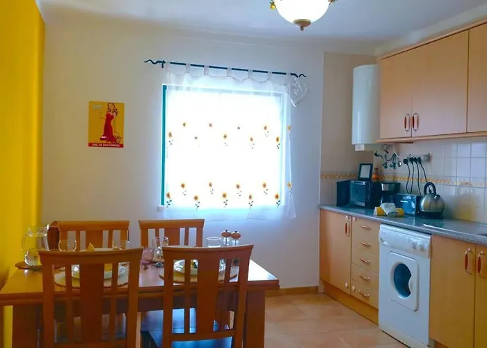 Entire Flat 70sq M At Just 400m Distance * Luz