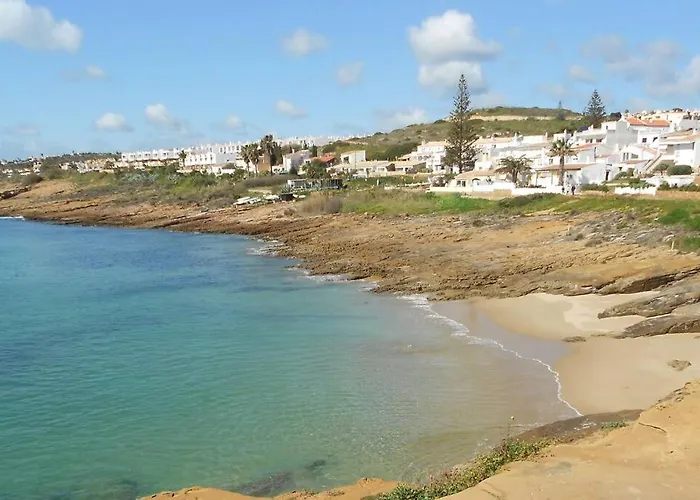 דירה Entire Flat 70sq M At Just 400m Distance Senhora da Luz