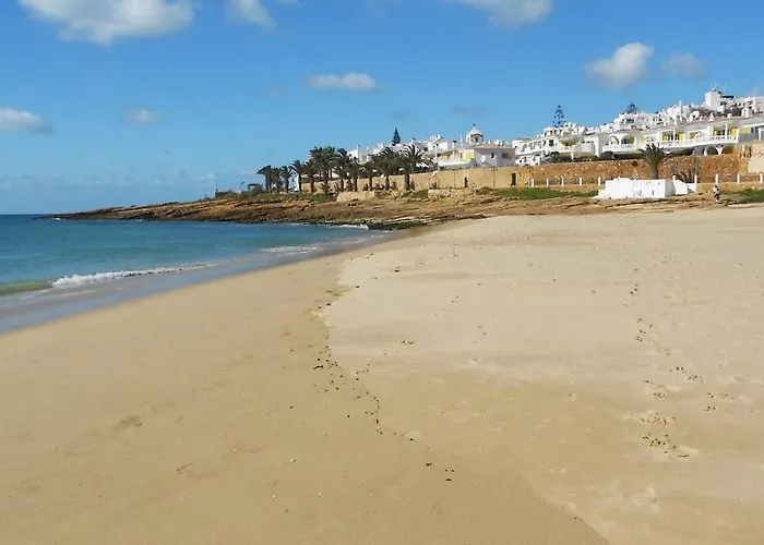 Entire Flat 70sq M At Just 400m Distance * Senhora da Luz