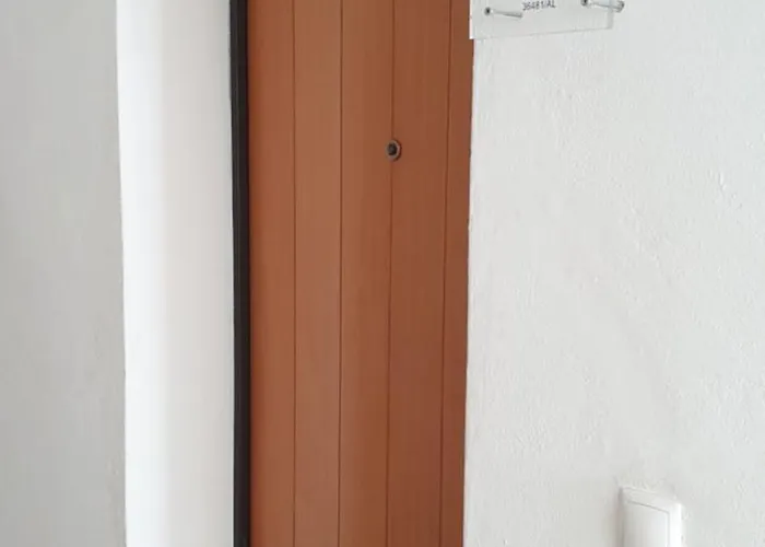 Апартаменты Entire Flat 70sq M At Just 400m Distance Praia Da Luz